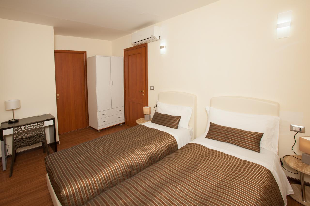 B&B Night&Day Reggio di Calabria Buitenkant foto